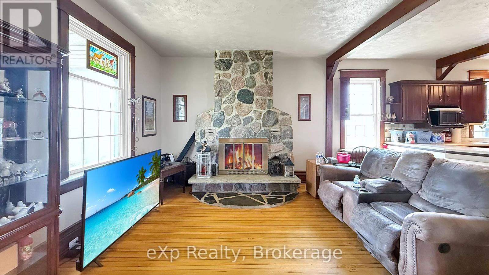 402191 Grey Road 4, West Grey, Ontario  N4N 3B8 - Photo 15 - X12230379