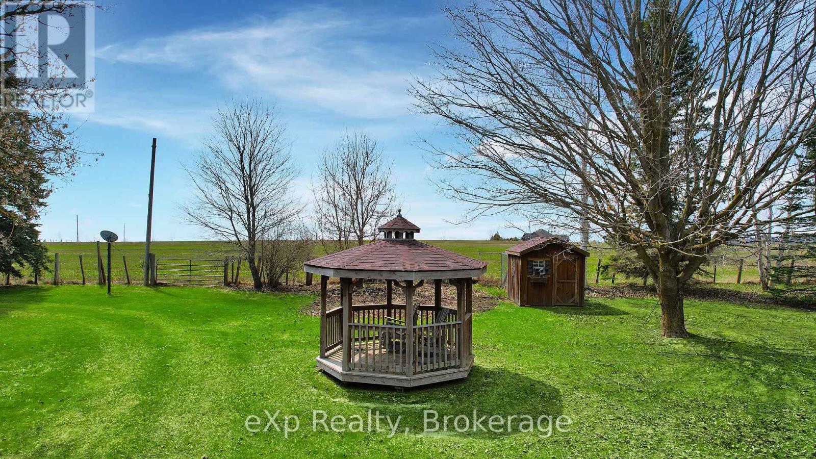 402191 Grey Road 4, West Grey, Ontario  N4N 3B8 - Photo 44 - X12230379