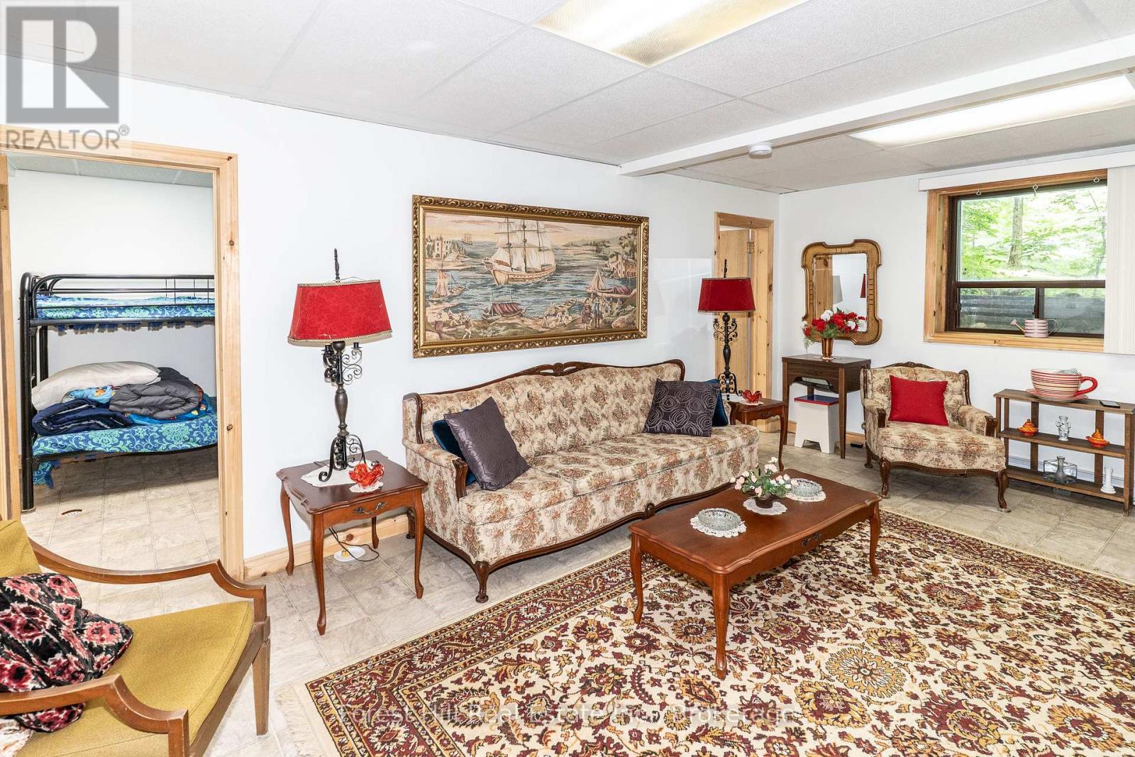 116 Vernon Shores Blv Boulevard, Huntsville, Ontario  P1H 2J2 - Photo 17 - X12230492