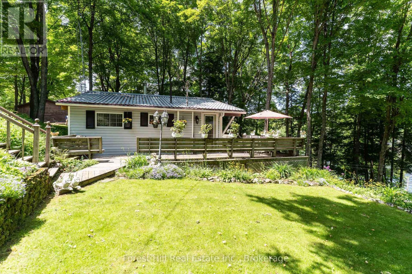 116 Vernon Shores Blv Boulevard, Huntsville, Ontario  P1H 2J2 - Photo 6 - X12230492