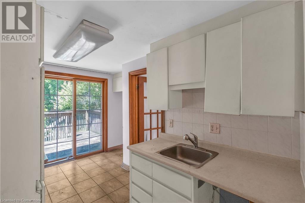 308 Whitmore Avenue, Toronto, Ontario  M6E 2N4 - Photo 7 - 40742415