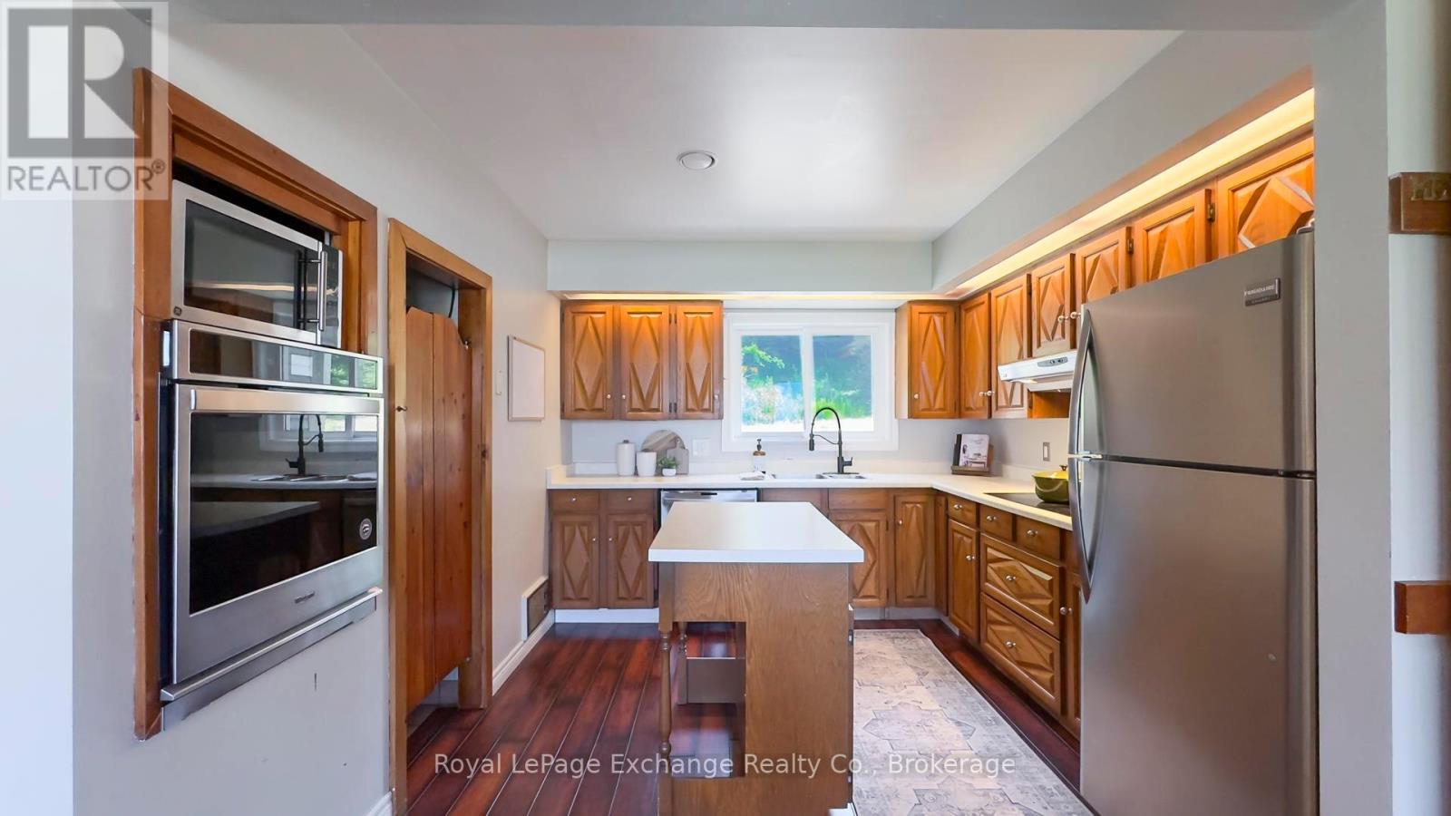21 Boiler Beach Road, Huron-Kinloss, Ontario  N2Z 2L2 - Photo 15 - X12230699