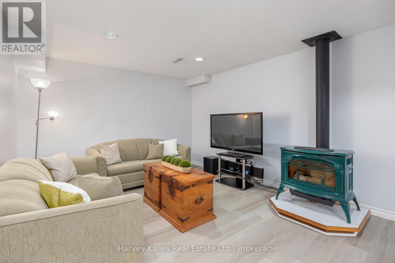 37 - 146 Settler's Way, Blue Mountains, Ontario  L9Y 0M5 - Photo 24 - X12230718