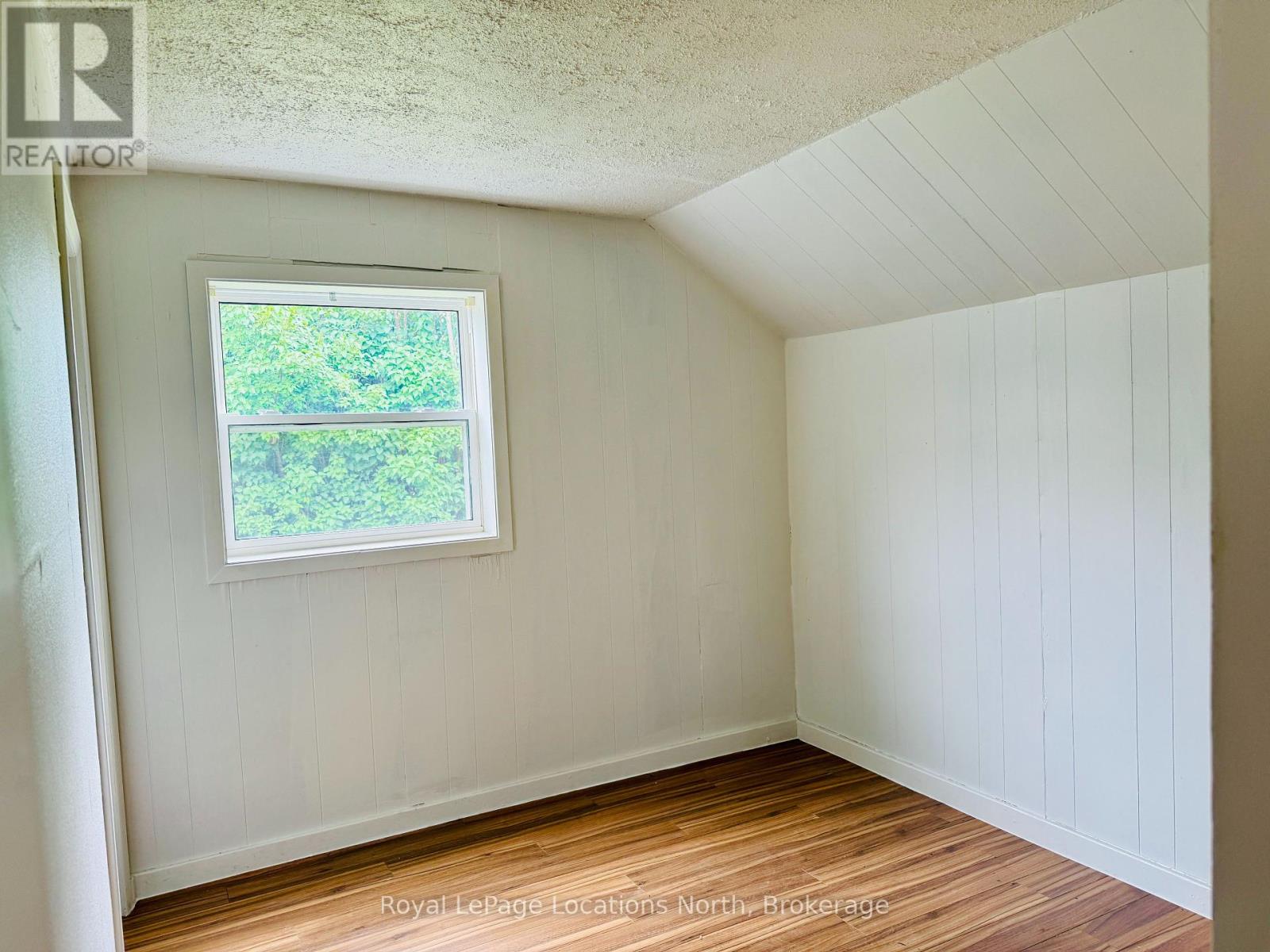 177 Collingwood Street, Clearview, Ontario  L0M 1G0 - Photo 14 - S12230842