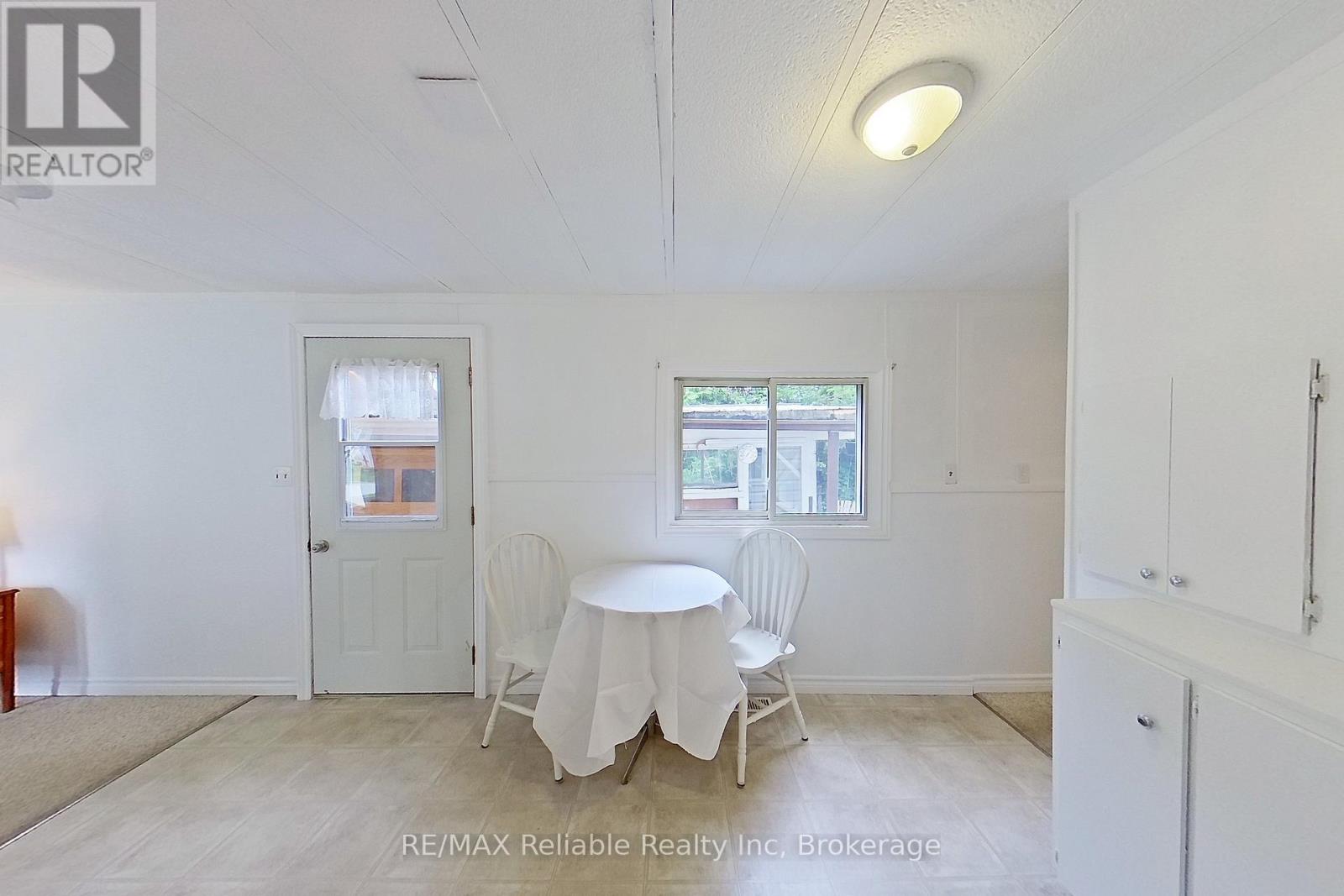 31 Trailer Park Road, Huron East, Ontario  N0G 1H0 - Photo 28 - X12230941