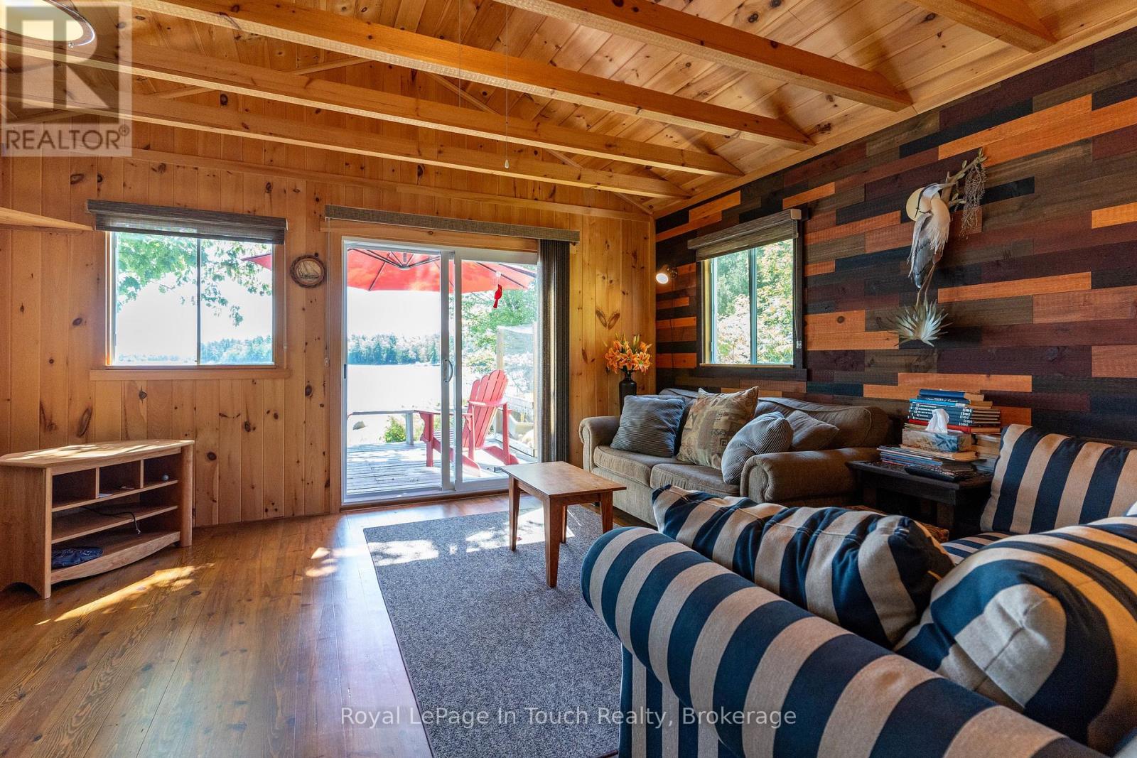 6980 Island 1810, Georgian Bay, Ontario  P0E 1E0 - Photo 21 - X12230985