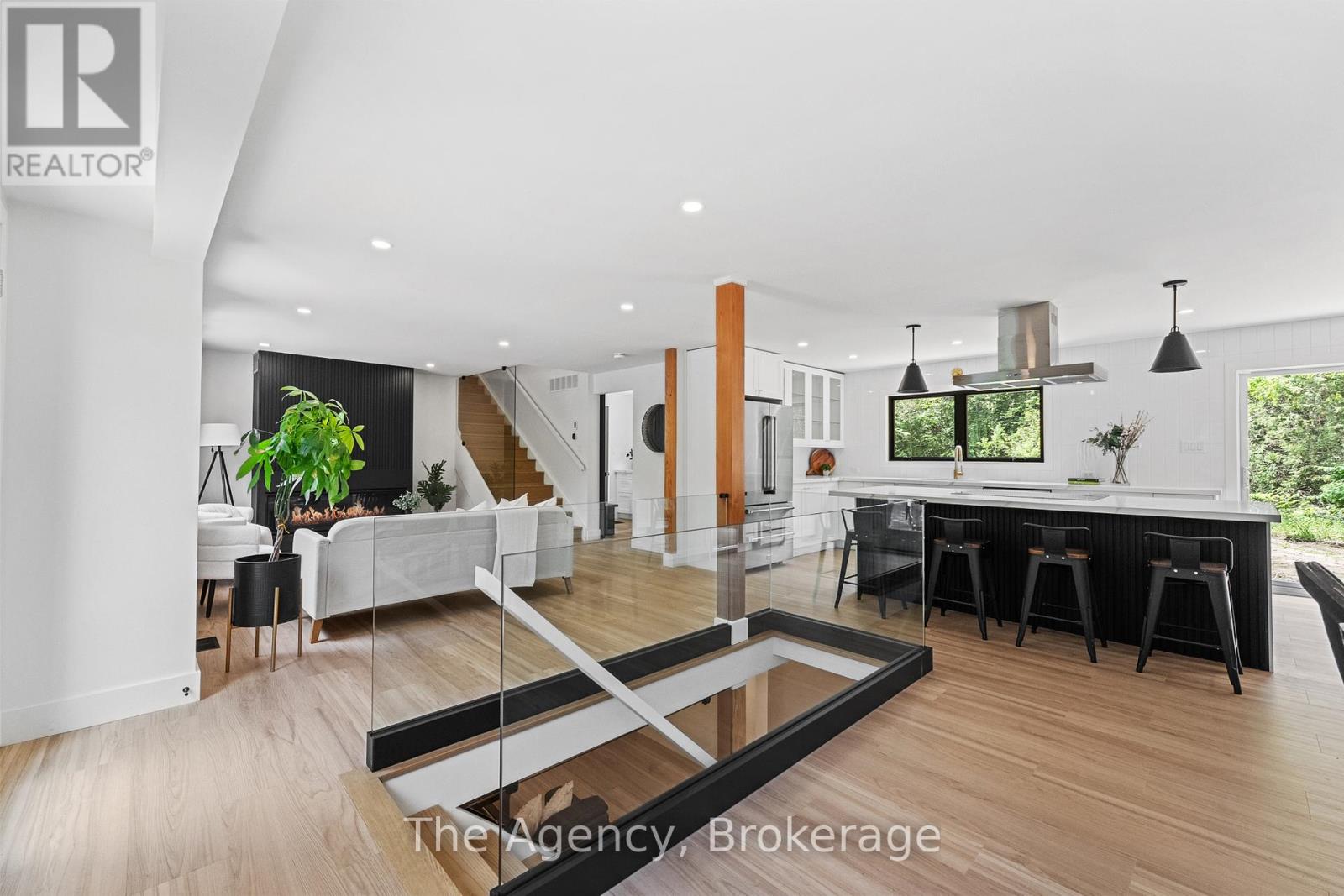 1290 Cedar Lane, Bracebridge, Ontario  P1L 1W9 - Photo 6 - X12231027