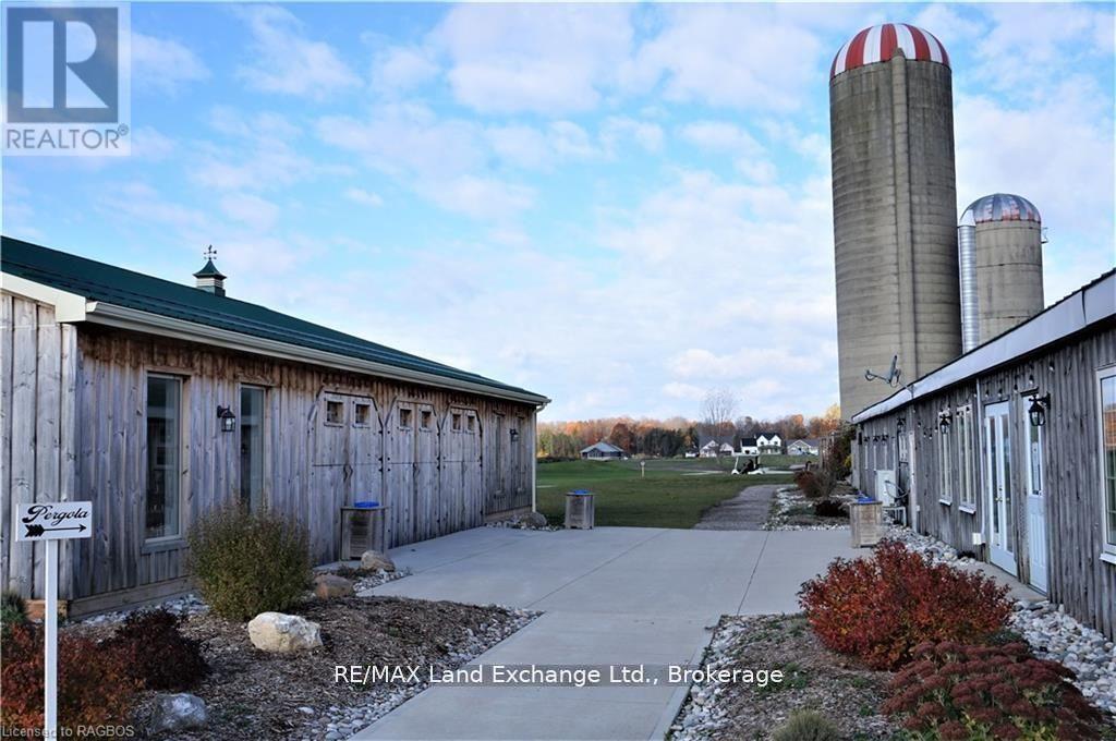 46 Fairway Lane, Saugeen Shores, Ontario  N0H 2C3 - Photo 36 - X12231139