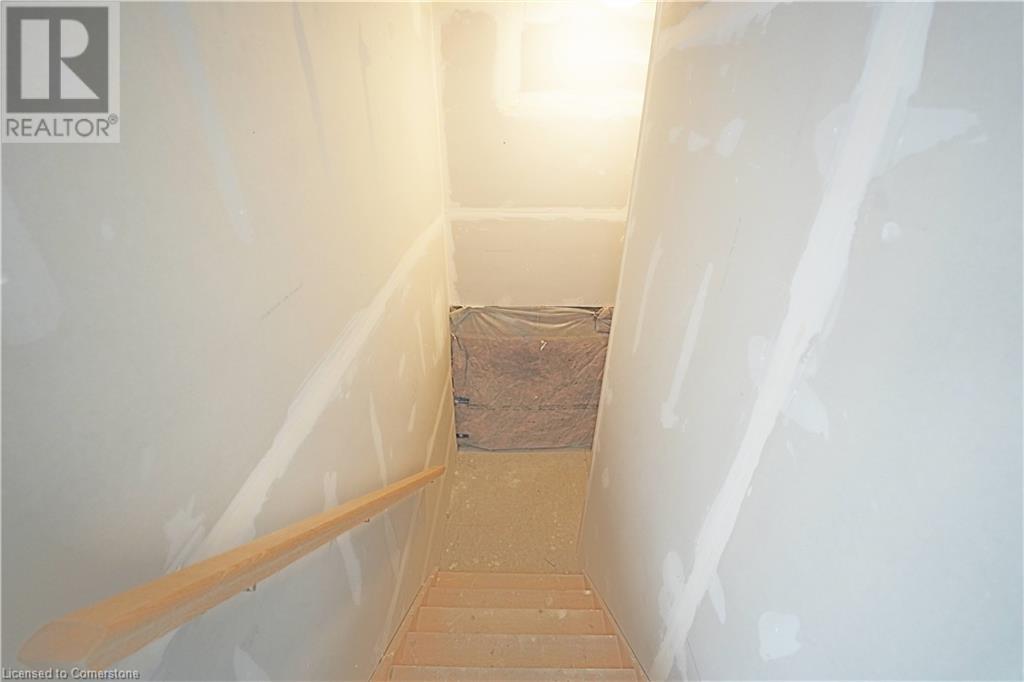 124 Seabrook Drive Unit# 104, Kitchener, Ontario  N2R 0R7 - Photo 11 - 40742532