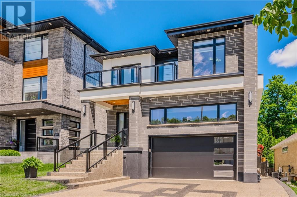 320 Otterbein Road, Kitchener, Ontario  N2B 0A7 - Photo 3 - 40743030