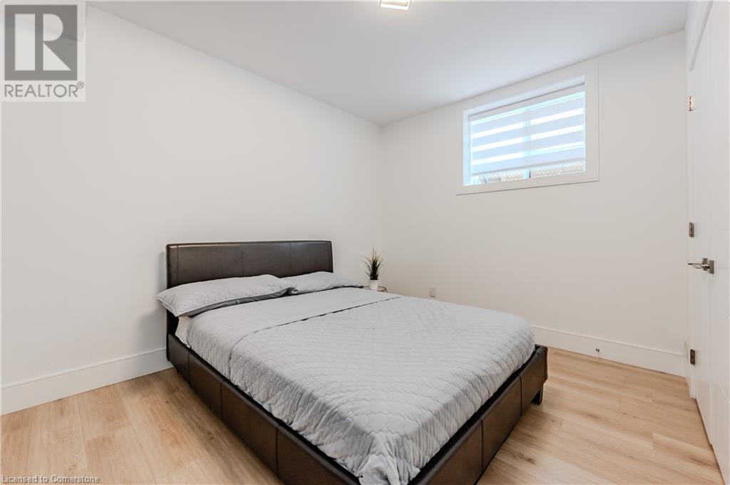 320 Otterbein Road, Kitchener, Ontario  N2B 0A7 - Photo 38 - 40743030