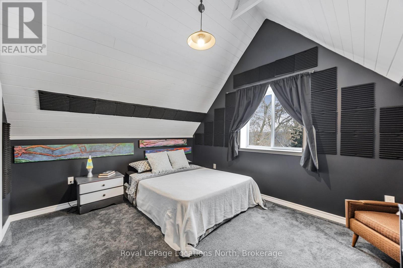 148 Marsh Street, Blue Mountains, Ontario  N0H 1J0 - Photo 23 - X12231336