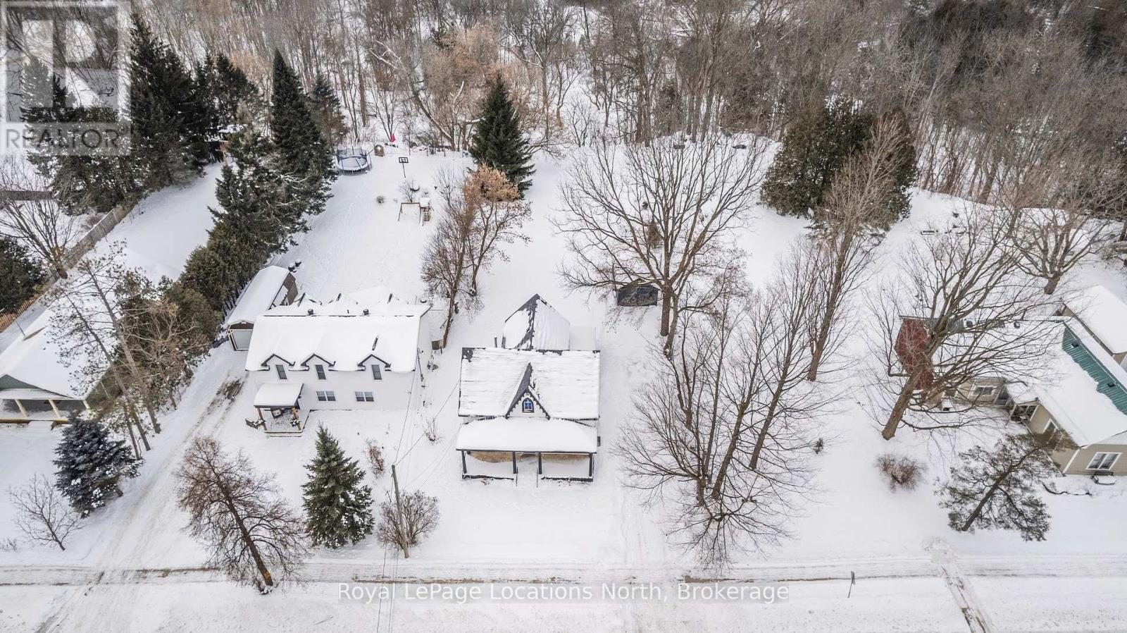 148 Marsh Street, Blue Mountains, Ontario  N0H 1J0 - Photo 31 - X12231336