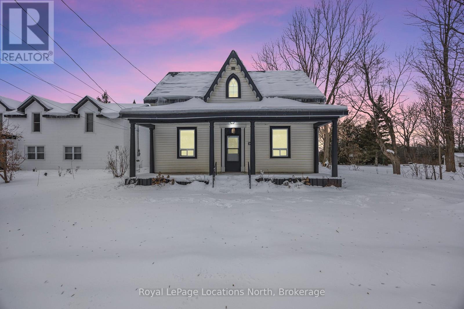 148 Marsh Street, Blue Mountains, Ontario  N0H 1J0 - Photo 5 - X12231336