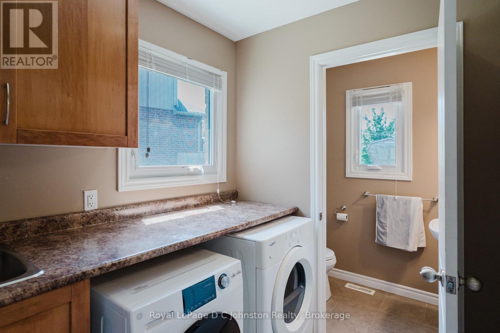 286 Wieck Boulevard, Kincardine, Ontario  N2Z 0A7 - Photo 10 - X12231407