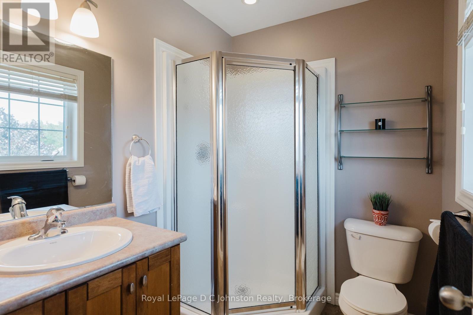 286 Wieck Boulevard, Kincardine, Ontario  N2Z 0A7 - Photo 18 - X12231407