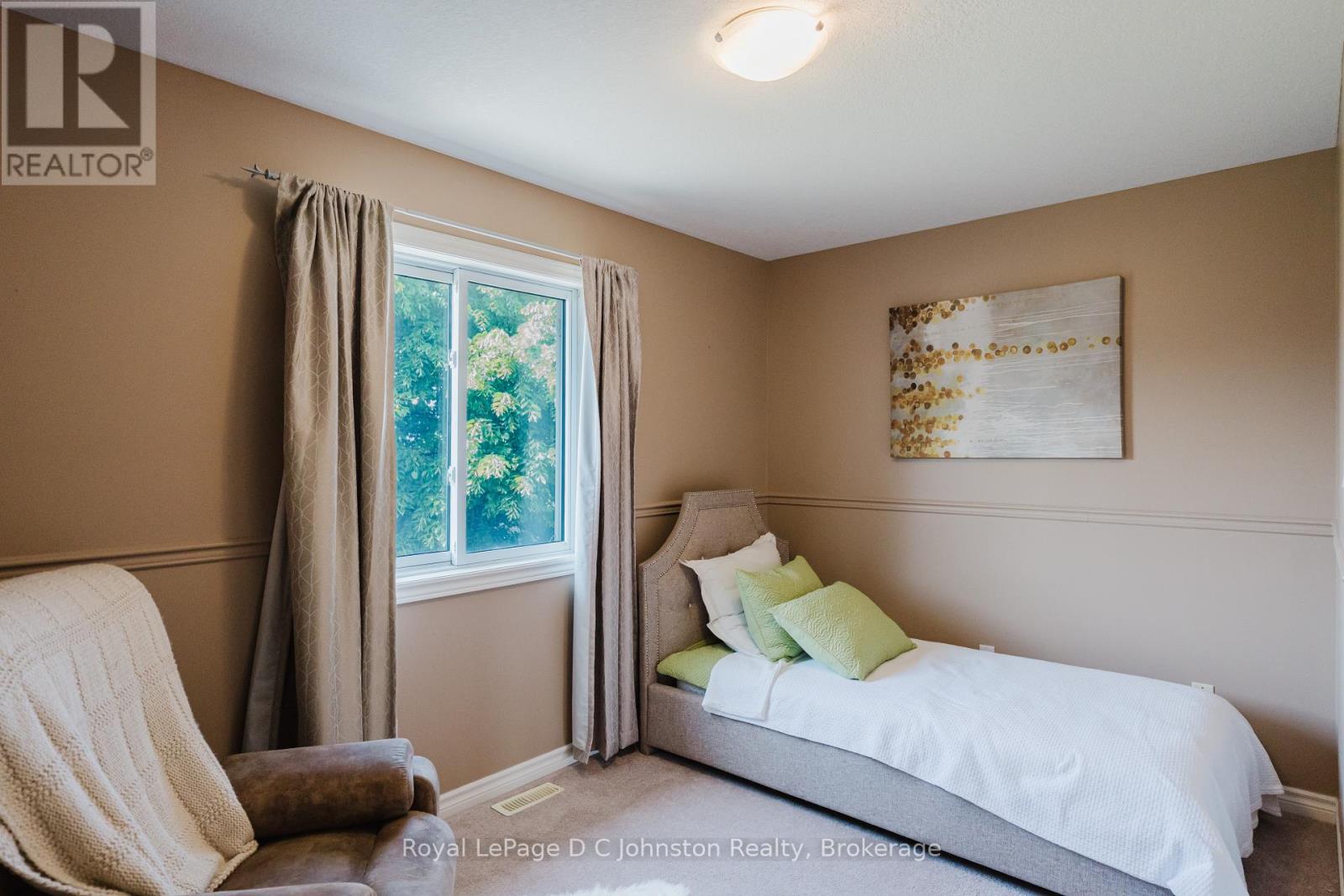286 Wieck Boulevard, Kincardine, Ontario  N2Z 0A7 - Photo 20 - X12231407