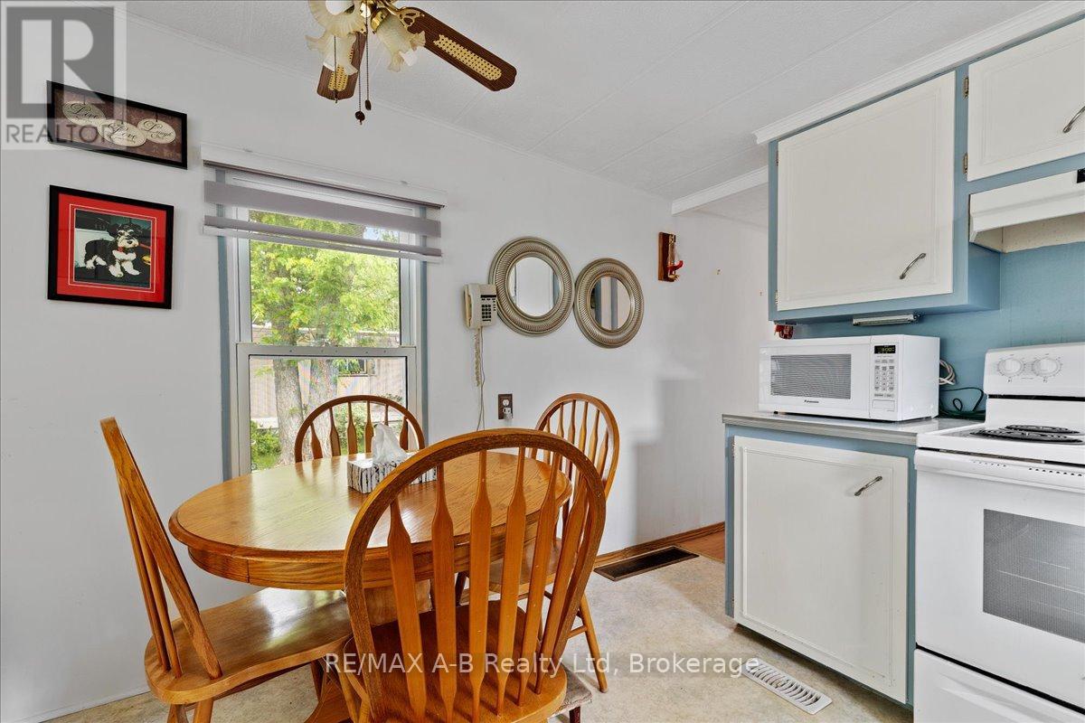 Crystal Lake - 143 Ash Street, Perth East, Ontario  N5A 6S6 - Photo 18 - X12231410