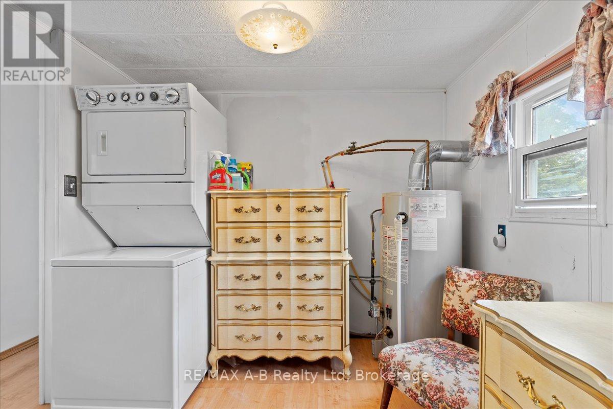 Crystal Lake - 143 Ash Street, Perth East, Ontario  N5A 6S6 - Photo 25 - X12231410