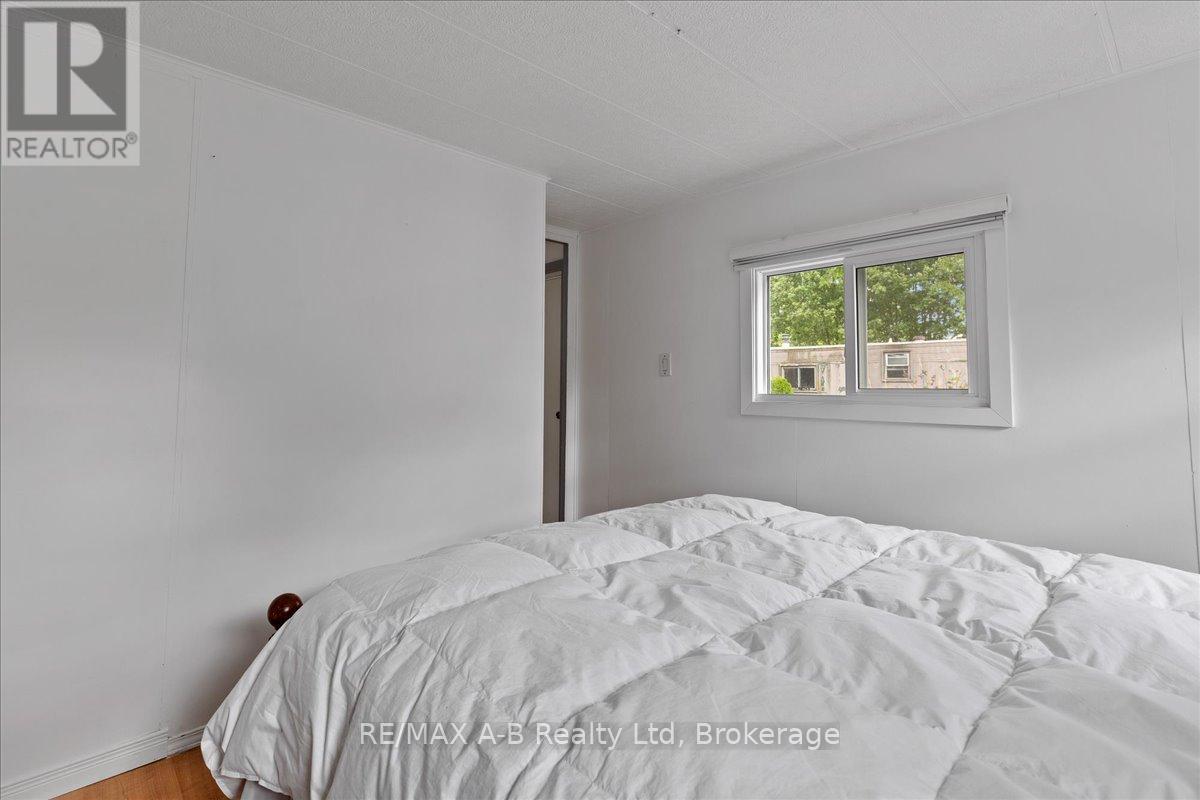 Crystal Lake - 143 Ash Street, Perth East, Ontario  N5A 6S6 - Photo 29 - X12231410