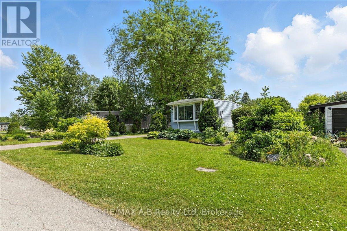 Crystal Lake - 143 Ash Street, Perth East, Ontario  N5A 6S6 - Photo 3 - X12231410