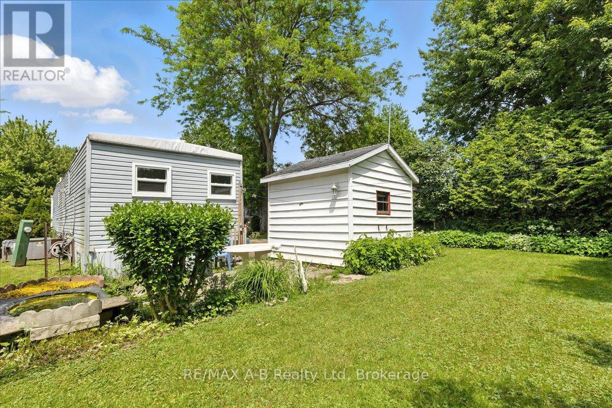 Crystal Lake - 143 Ash Street, Perth East, Ontario  N5A 6S6 - Photo 32 - X12231410