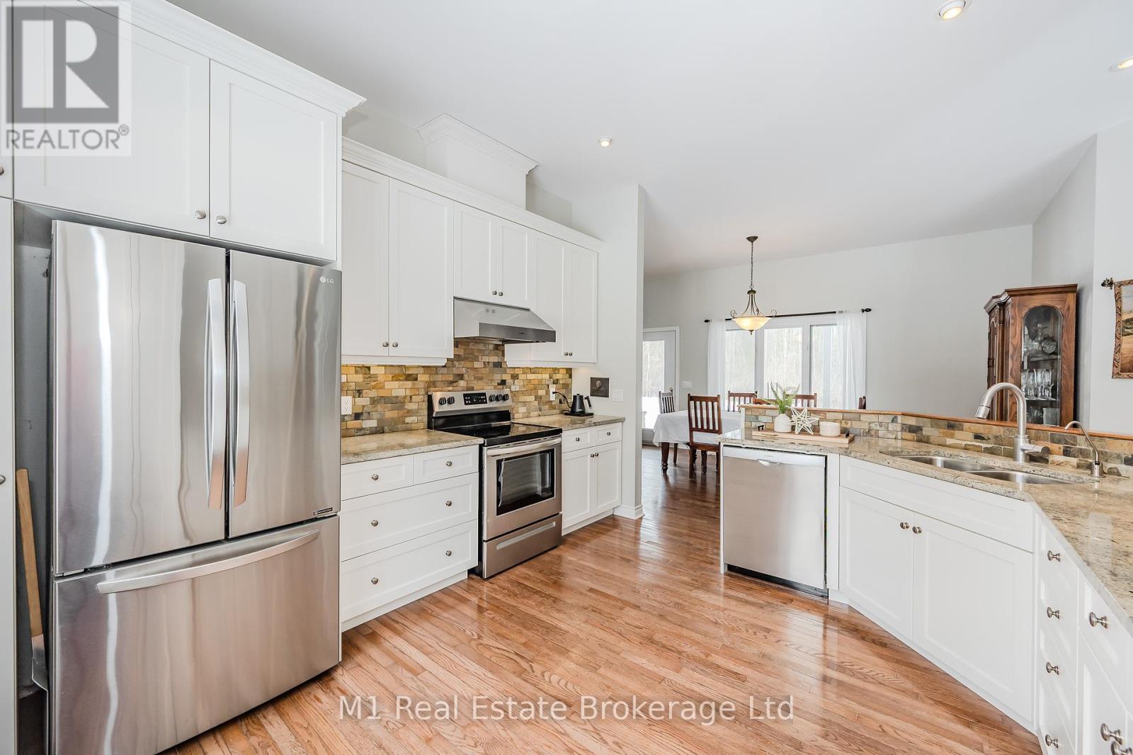 7610 Wellington Road 51 Road, Guelph/eramosa, Ontario  N1H 6J2 - Photo 22 - X12231421