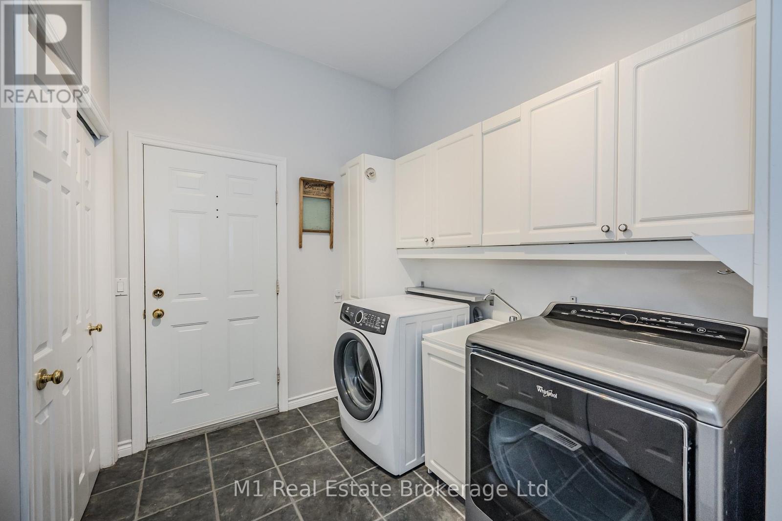 7610 Wellington Road 51 Road, Guelph/eramosa, Ontario  N1H 6J2 - Photo 28 - X12231421