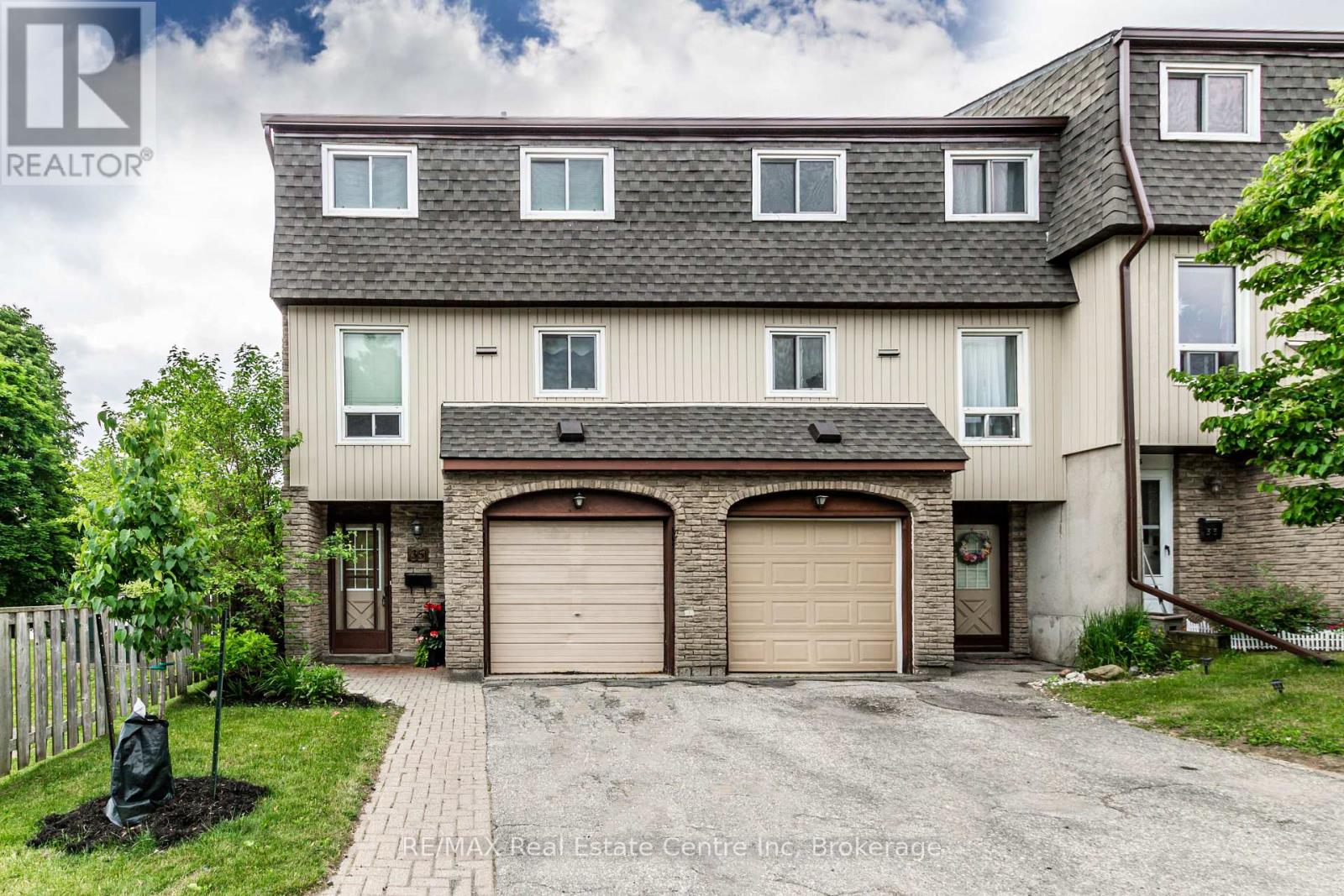 35 - 80 Old Country Drive, Kitchener, Ontario  N2E 2E5 - Photo 1 - X12231430