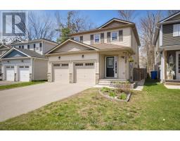 230 PINE STREET, Gravenhurst, Ontario