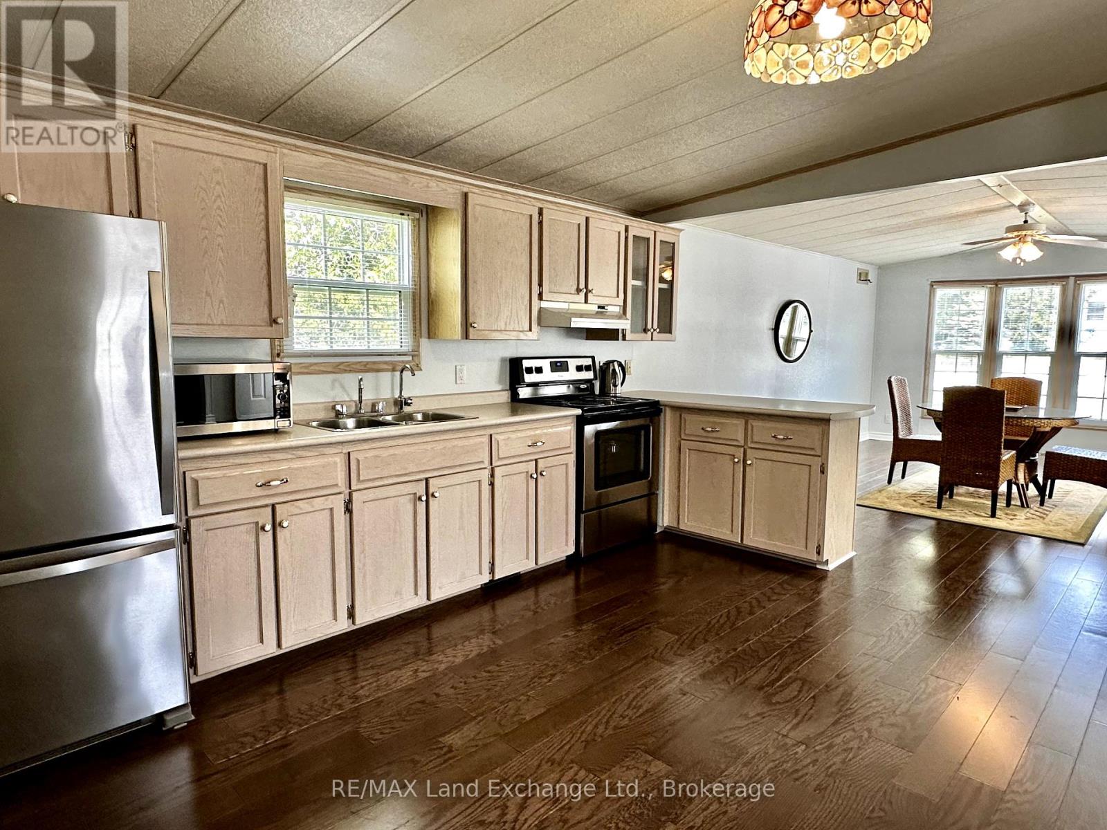 11 - 332 Concession 6 Road, Saugeen Shores, Ontario  N0H 2C7 - Photo 13 - X12231460