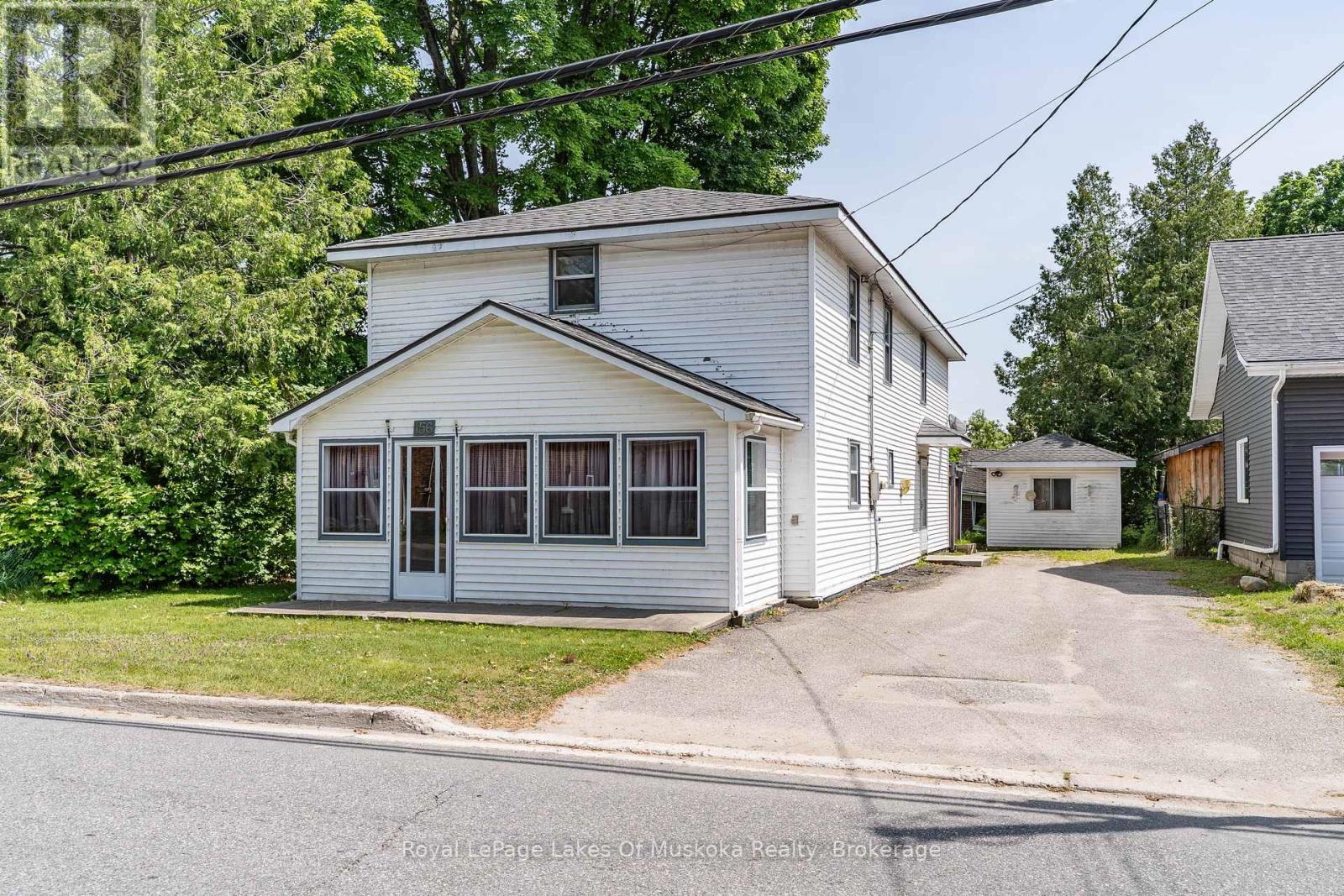 156 Dill Street, Bracebridge, Ontario  P1L 1E5 - Photo 1 - X12231501