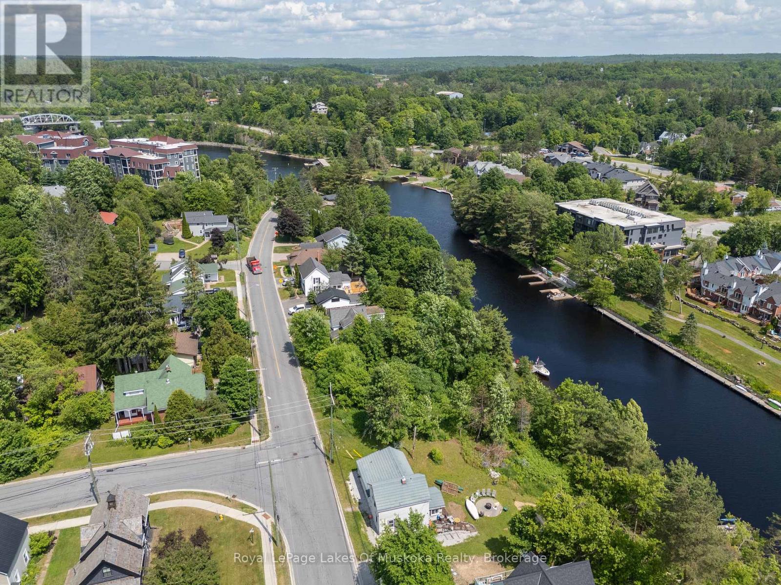 156 Dill Street, Bracebridge, Ontario  P1L 1E5 - Photo 33 - X12231501