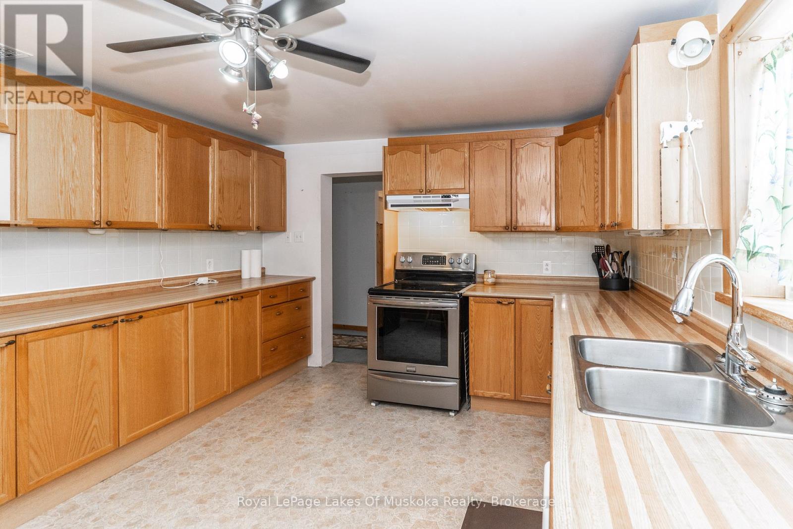 156 Dill Street, Bracebridge, Ontario  P1L 1E5 - Photo 8 - X12231501