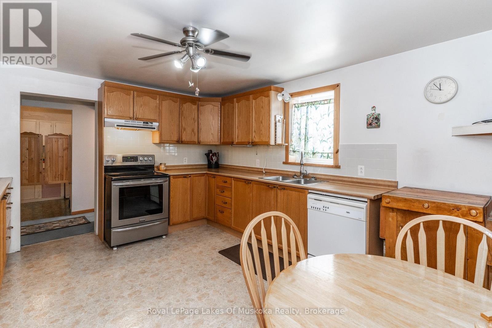 156 Dill Street, Bracebridge, Ontario  P1L 1E5 - Photo 9 - X12231501