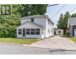 156 DILL STREET, Bracebridge, Ontario