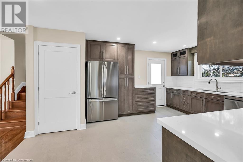 14 Glen Vista Drive, Hamilton, Ontario  L8K 6B7 - Photo 16 - 40742902
