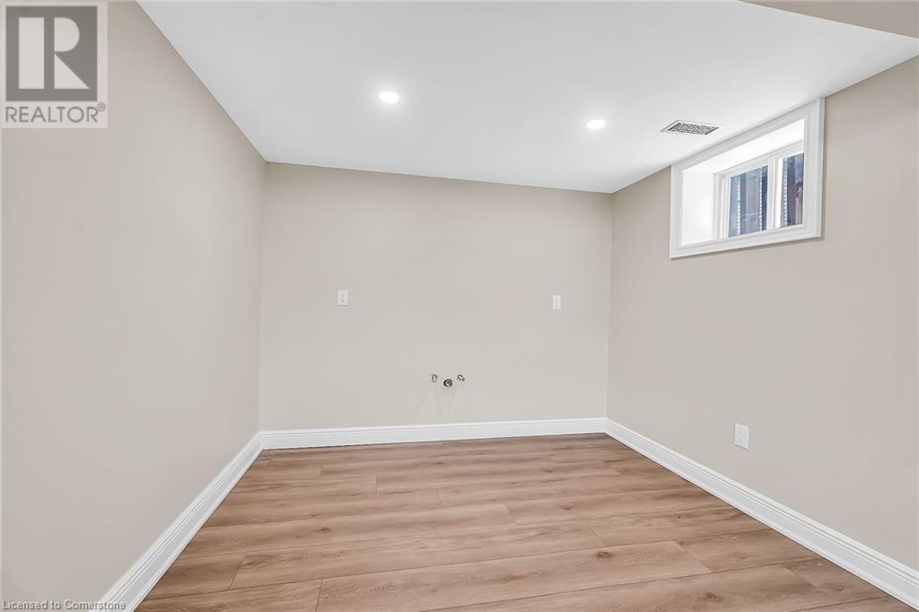 14 Glen Vista Drive, Hamilton, Ontario  L8K 6B7 - Photo 36 - 40742902