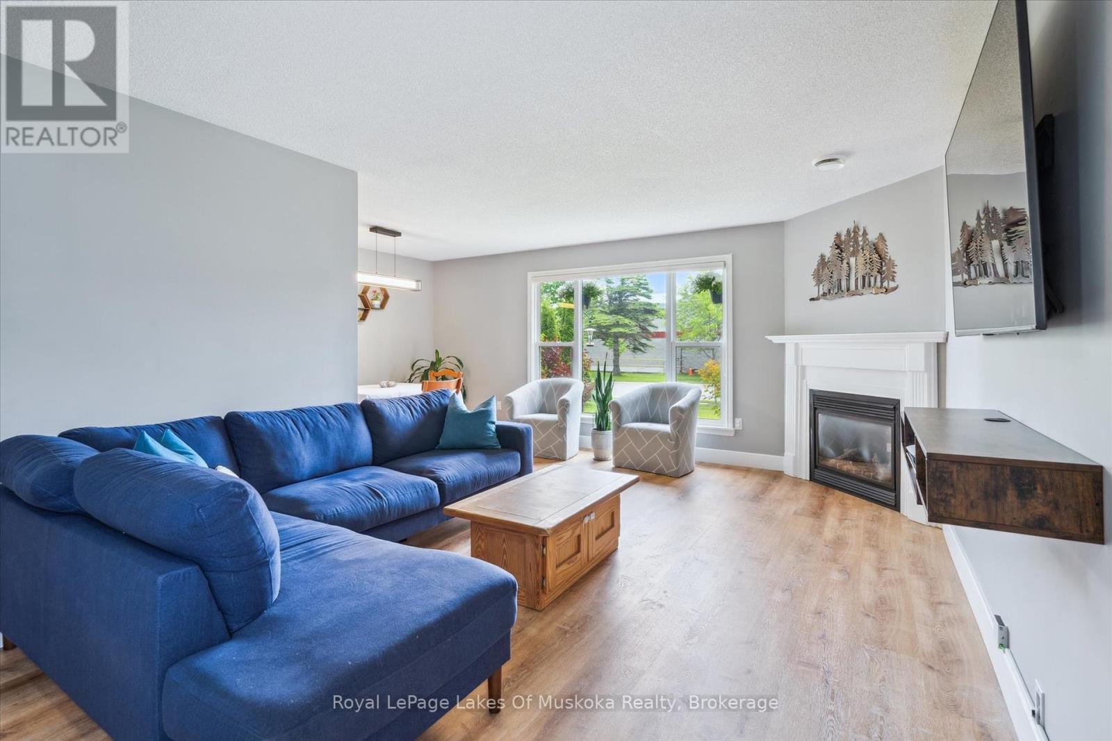 93 Balls Drive, Bracebridge, Ontario  P1L 1Z1 - Photo 7 - X12231589