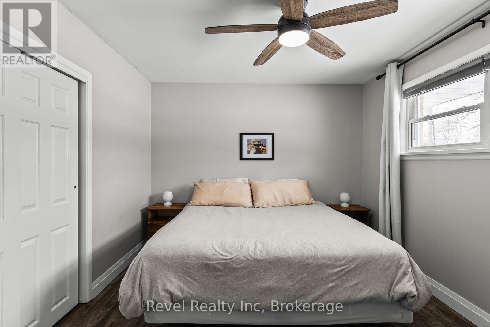 21 John Street, Springwater, Ontario  L0L 1P0 - Photo 22 - S12231893