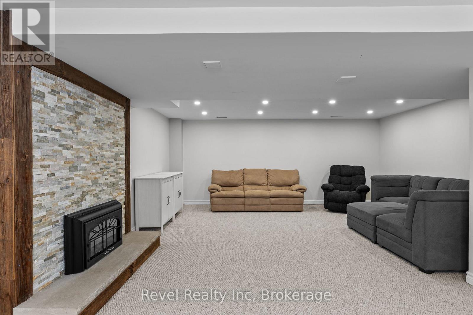 21 John Street, Springwater, Ontario  L0L 1P0 - Photo 30 - S12231893