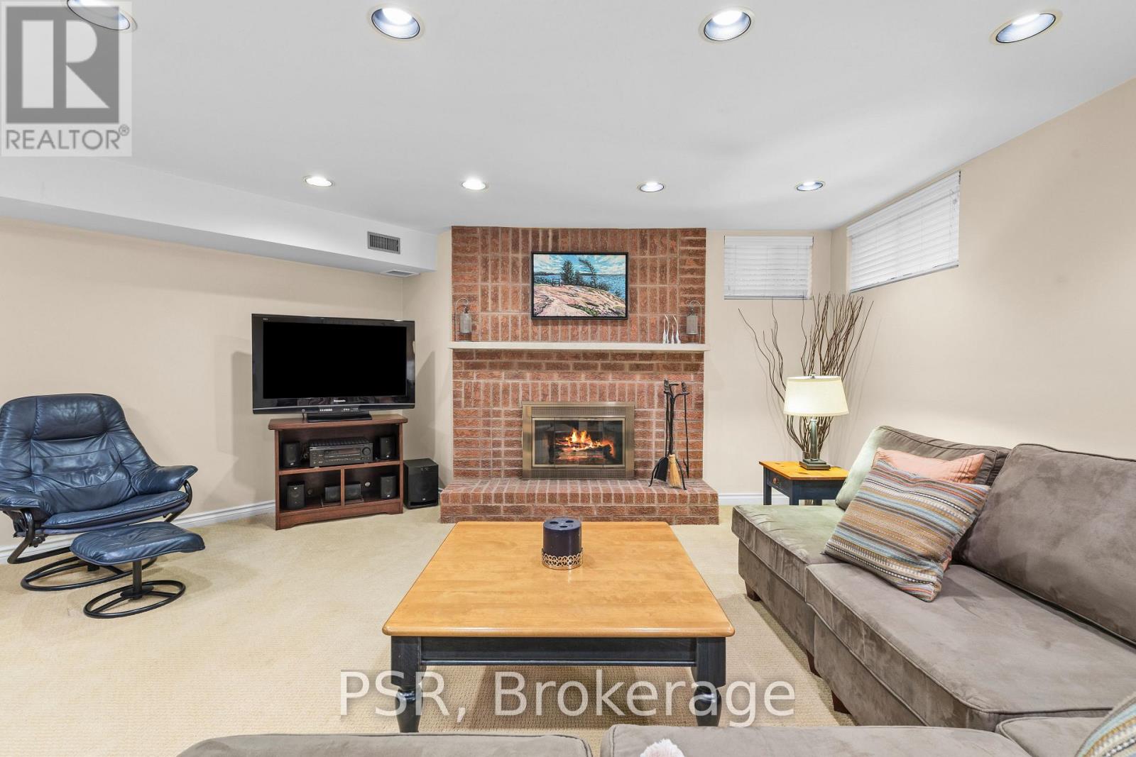 289 Indian Valley Trail, Mississauga, Ontario  L5G 2K9 - Photo 17 - W12231828