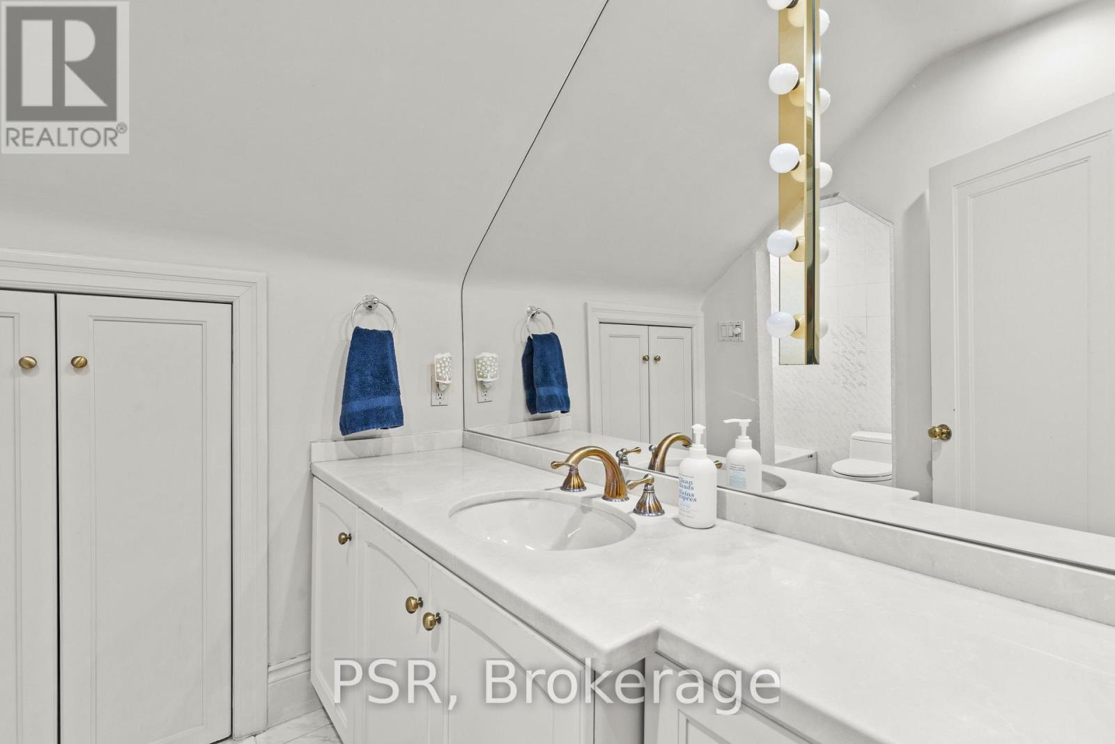 289 Indian Valley Trail, Mississauga, Ontario  L5G 2K9 - Photo 29 - W12231828