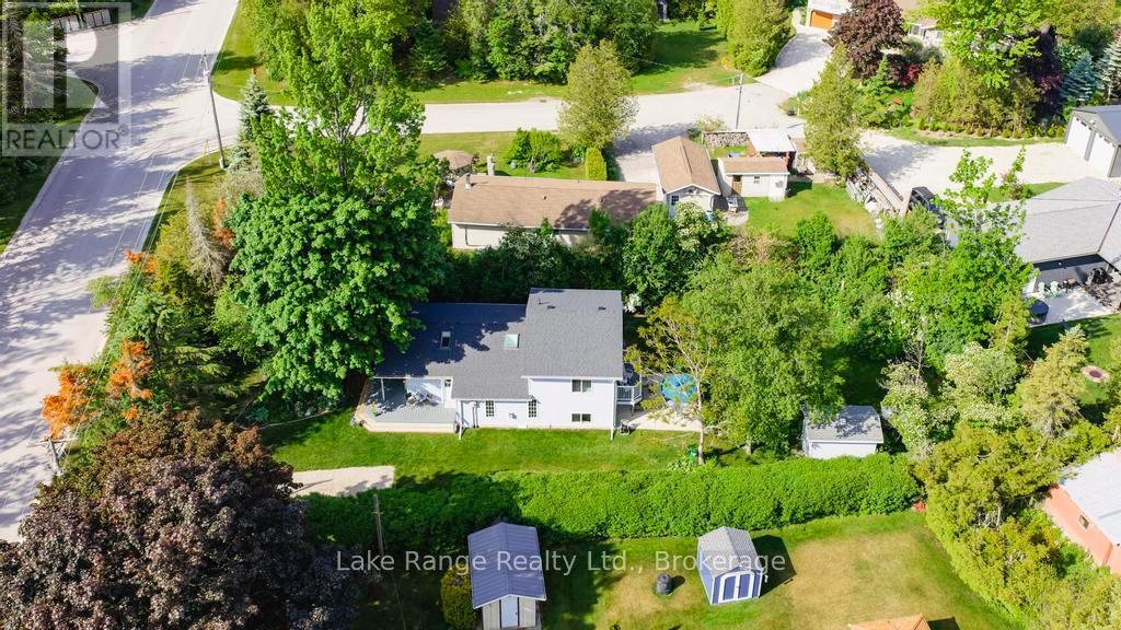 269 Huron Road, Huron-Kinloss, Ontario  N2Z 2X3 - Photo 5 - X12231685
