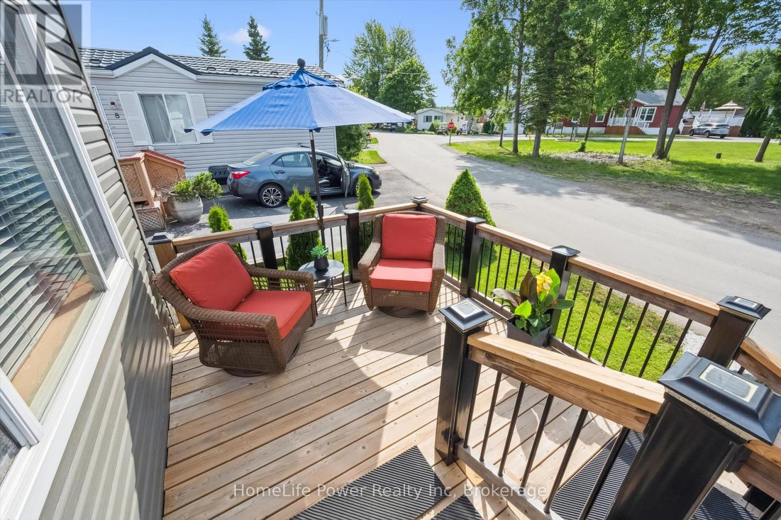 6 Pavilion Road, Puslinch, Ontario  N0B 2J0 - Photo 11 - X12231774