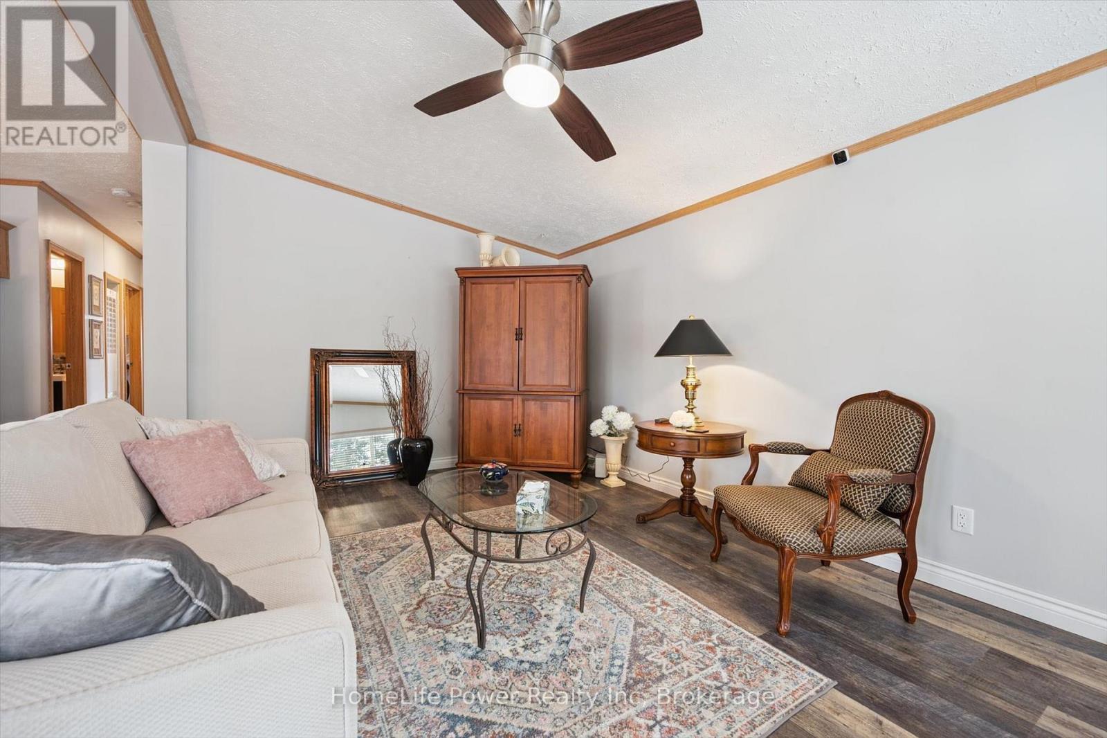 6 Pavilion Road, Puslinch, Ontario  N0B 2J0 - Photo 19 - X12231774