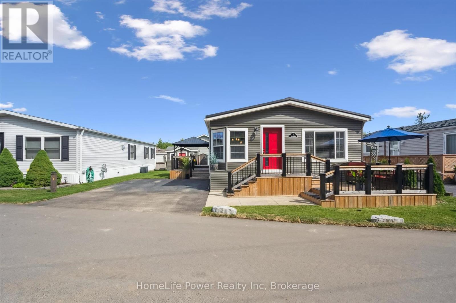6 Pavilion Road, Puslinch, Ontario  N0B 2J0 - Photo 6 - X12231774