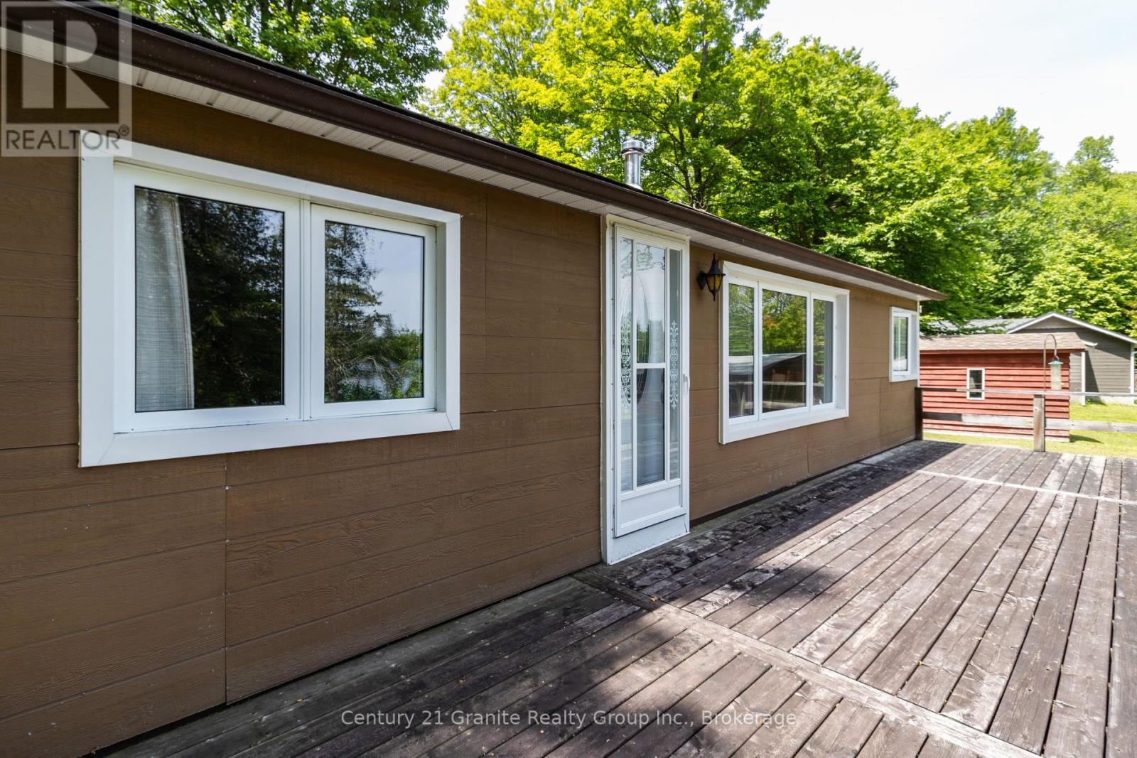1137 Sullivan Drive, Dysart Et Al, Ontario  K0M 1S0 - Photo 11 - X12231829