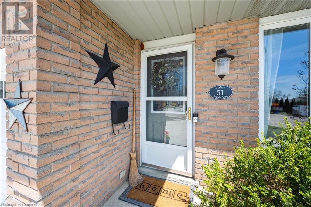 51 Costain Court, Kitchener, Ontario  N2N 3A5 - Photo 4 - 40743088