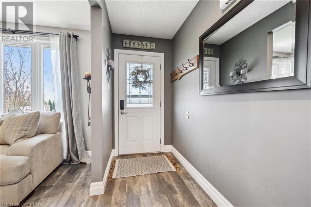 51 Costain Court, Kitchener, Ontario  N2N 3A5 - Photo 5 - 40743088